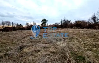 Парцел във Велико Търново, с. Орловец