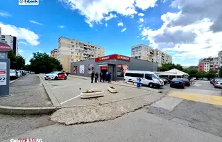 Парцел в София, Младост 4