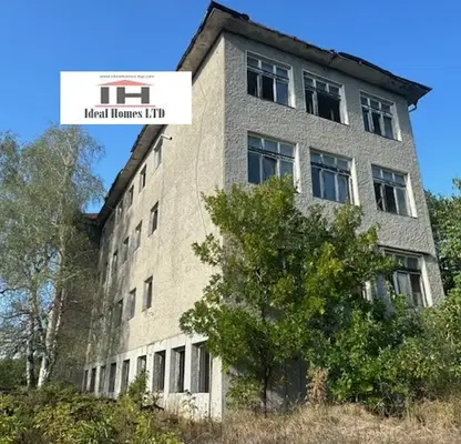 Снимка 2 — Промишлена сграда в Търговище, с. Длъжка поляна