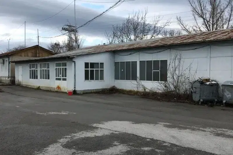 Hotel in Tyrgovishte, Promishlena Zona
