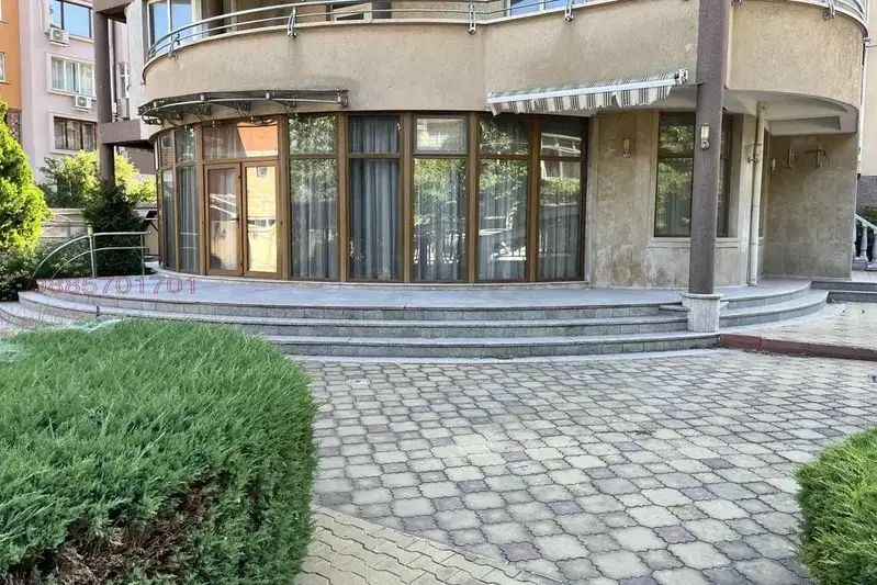Етаж от къща в Хасково, Каменни