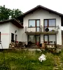 Къща в Перник, Брезник