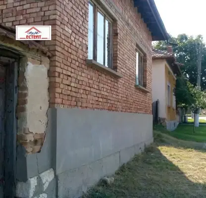 Photo 2 — House in Oblast Pleven, Gulyanci