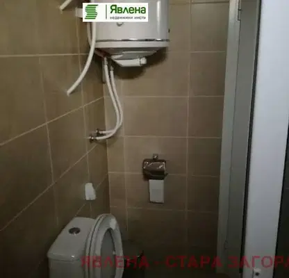 Снимка 5 — Двуетажна къща с два апартамента в Павел баня
