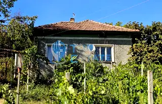 Къща във Велико Търново, с. Българско Сливово