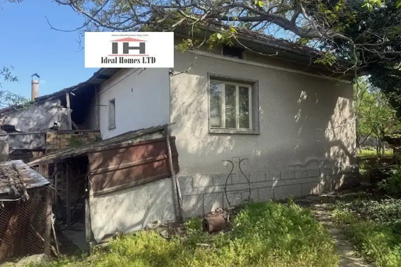 Къща в Русе, с. Ценово
