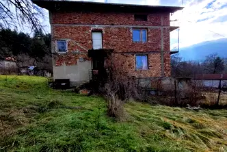 Къща в Перник, с. Горна Диканя