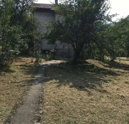 Photo 4 — House in Pernik, Klenovik