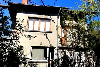 Къща в Перник, с. Кленовик