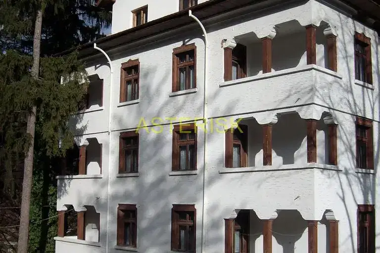 House in област София, Kostenec