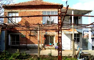 Къща в Ямбол, с. Мамарчево
