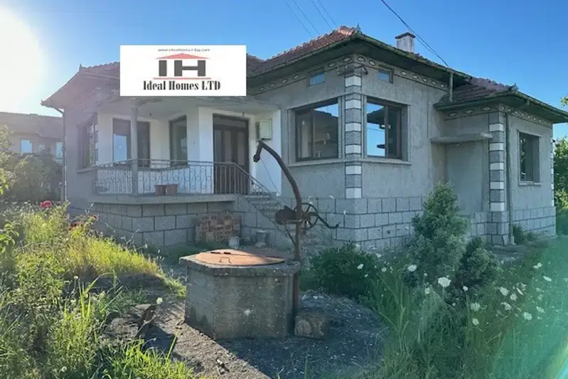 Къща във Велико Търново, с. Мерданя