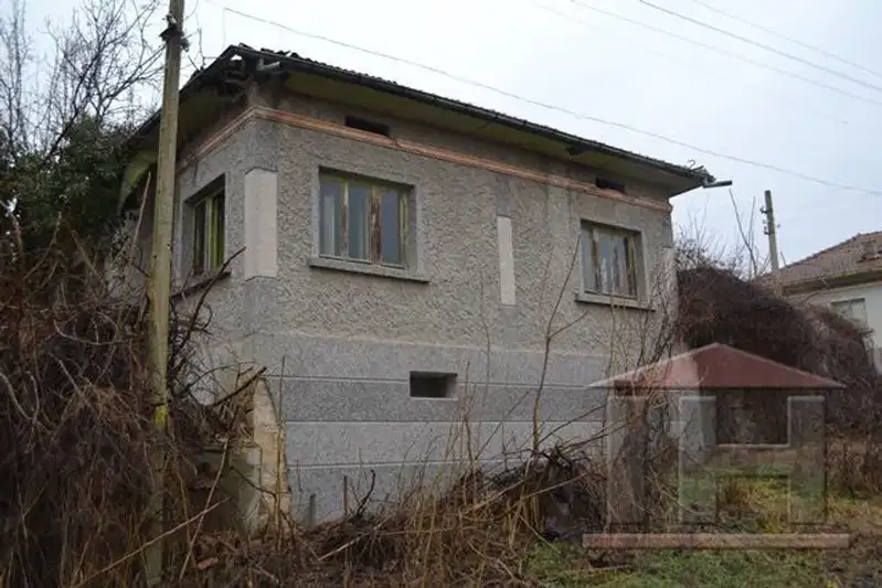 Къща във Велико Търново, с. Николаево