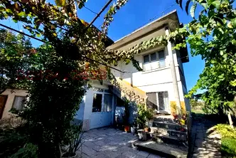 Къща в Пазарджик, с. Огняново
