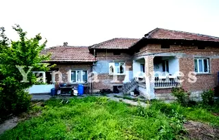 Къща във Велико Търново, с. Павел