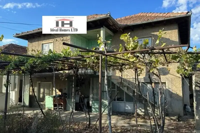 House in Oblast Veliko Tyrnovo, Petko Karavelovo