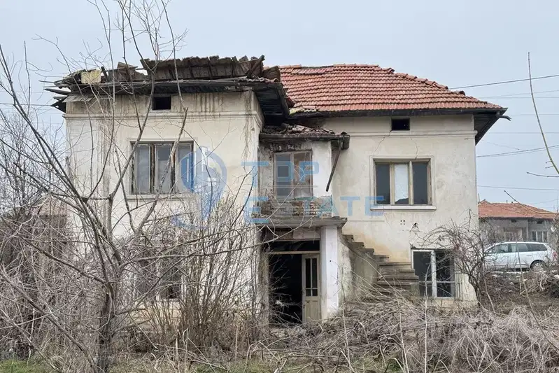 House in Oblast Veliko Tyrnovo, Strahilovo
