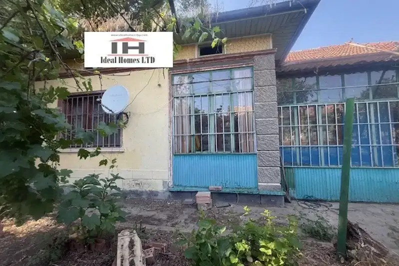 House in Oblast Veliko Tyrnovo, Strahilovo