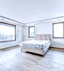 Къща в София, Младост 4