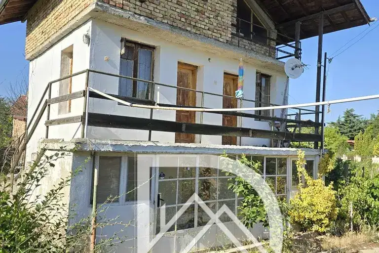 House in Varna, Manastirski Rid