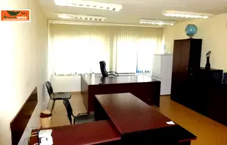 Офис в Пазарджик, Идеален център