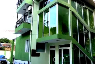 Офис в Русе, Център