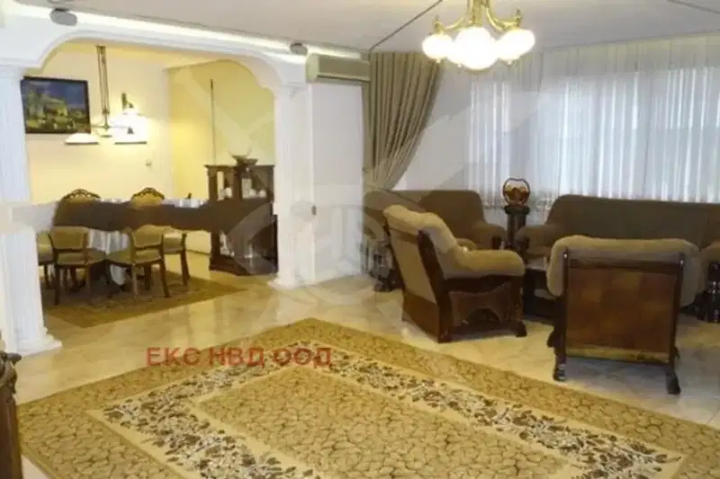 4-bedroom apartment in Plovdiv, Marasha