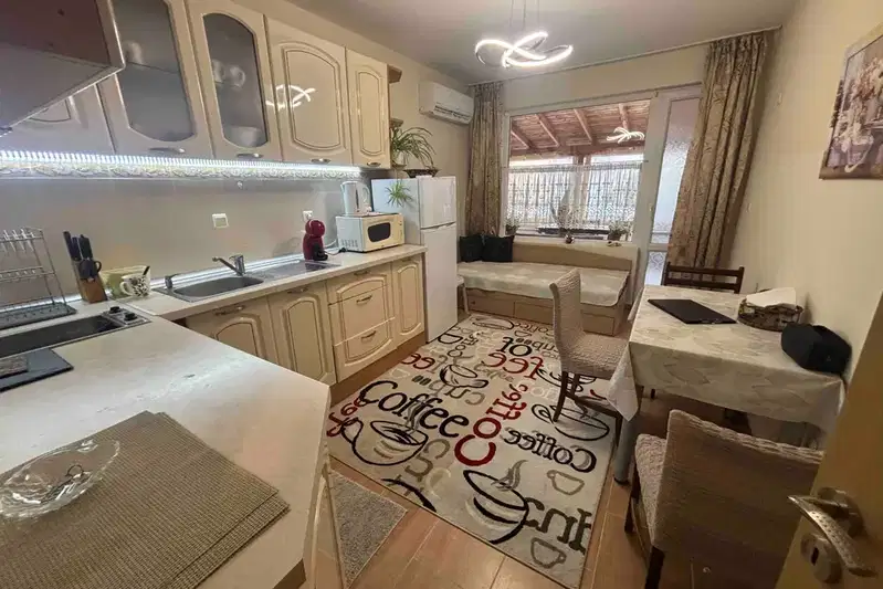 2-bedroom apartment in Burgas, Centyr