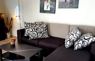 Двустаен апартамент в Бургас, Сарафово