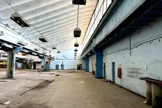 Бизнес имот във Враца, Промишлена зона - Изток
