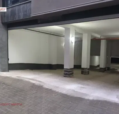 Снимка 4 — Гараж/Паркомясто в Кърджали, Възрожденци