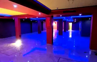 Бизнес имот в Перник, Център