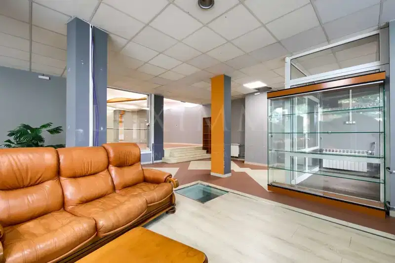 Business Property in Sofiya, Strelbishte