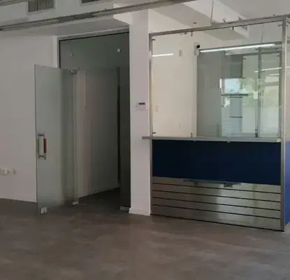 Photo 3 — Shop in Plovdiv, Centyr