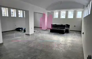 Магазин в Русе, Дружба 2
