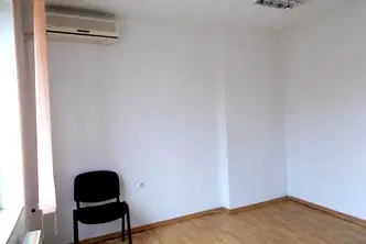 Офис в Габрово, Център