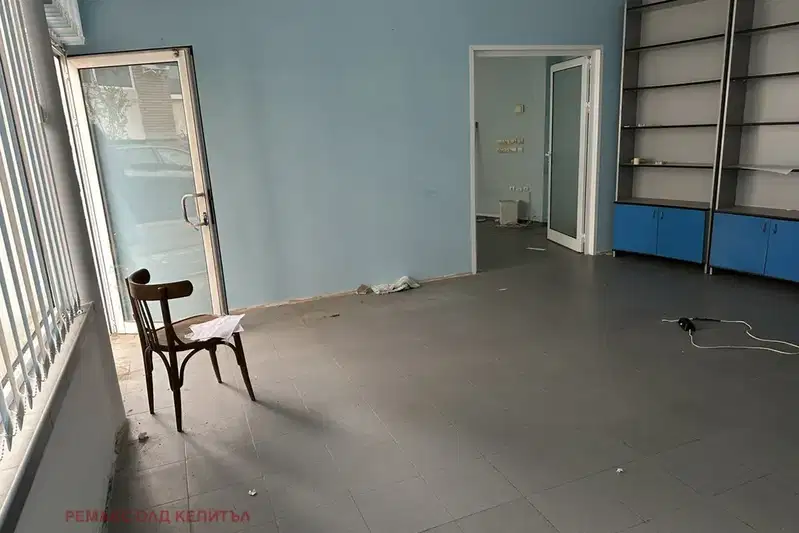 Office in Veliko Tyrnovo, Kolyu Ficheto