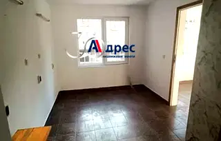 Офис във Велико Търново, Колю Фичето