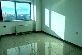 Офис в Плевен, Широк център