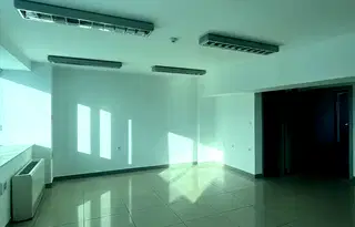Офис в Плевен, Широк център