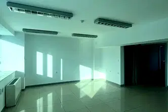 Офис в Плевен, Широк център