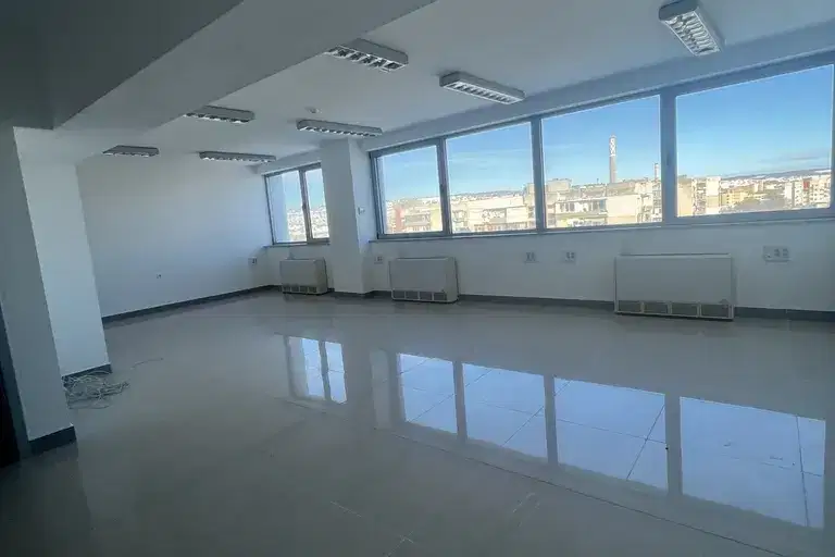 Office in Pleven, Shirok Centyr