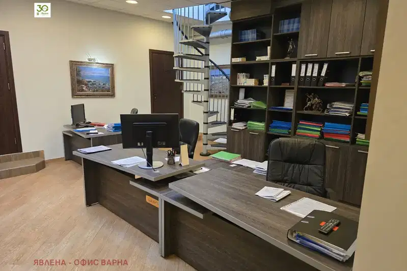 Office in Varna, Vins-Cherven Ploshtad
