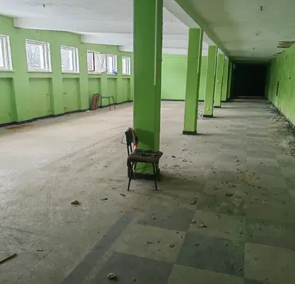 Снимка 2 — Промишлена сграда във Враца, Промишлена зона