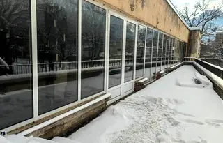 Промишлена сграда във Враца, Промишлена зона
