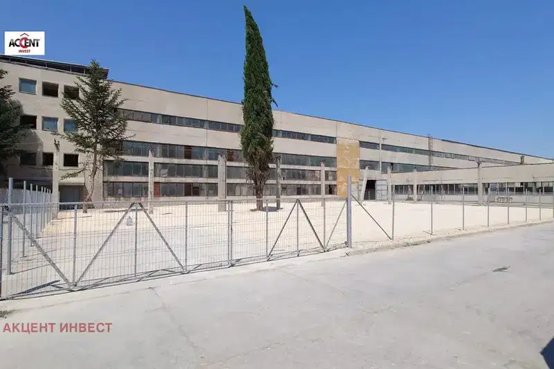 Склад във Варна, Западна промишлена зона