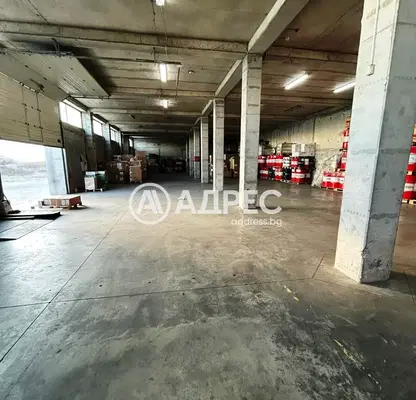 Photo 2 — Warehouse in Oblast Veliko Tyrnovo, Ledenik