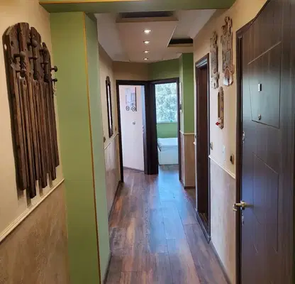 Снимка 2 — Тристаен апартамент в Стара Загора, Била