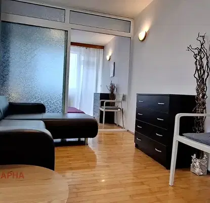 Снимка 4 — Тристаен апартамент във Варна, Бриз