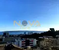 Снимка 2 — Тристаен апартамент с морска панорама в Бриз, Варна